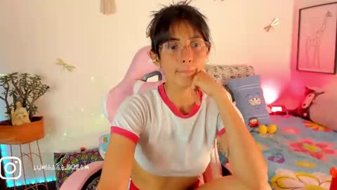 Snapshot of princessluna_14 chatting on 07/04/26, 10:05 princessluna_14 online show from 07/04/26, 10:05