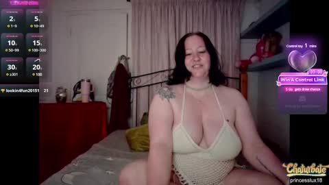 Snapshot of princesslux18 chatting on 12/03/24, 08:06 Lux Alot Luxi online show from 12/03/24, 08:06