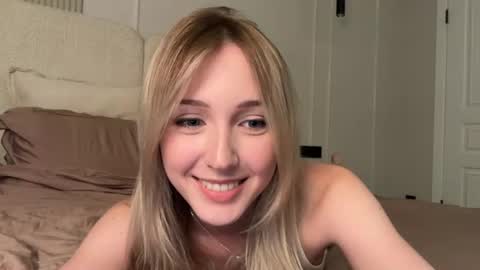 Snapshot of princessmood chatting on 07/09/26, 05:06 Kate online show from 07/09/26, 05:06