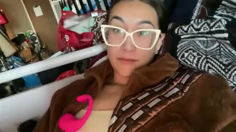 princessoftenis44 online show from 11/04/25, 09:58