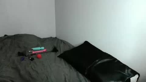 Naomi  online show from 04/09/26, 05:18