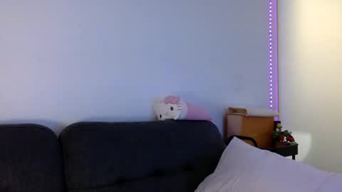 PrincessPinky444 online show from 04/12/26, 02:49