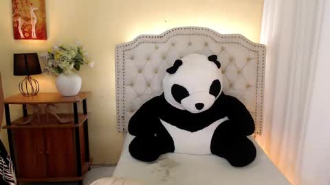 Snapshot of princessyanzy chatting on 02/06/25, 12:22 princessyanzy1 online show from 02/06/25, 12:22