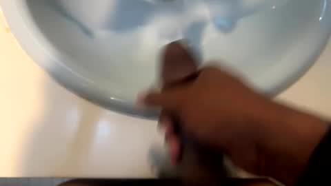 Snapshot of princevon09 chatting on 10/12/25, 08:52 Trevon online show from 10/12/25, 08:52