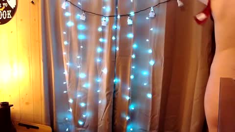 Snapshot of priscellanguy chatting on 09/16/25, 01:28 Priscella online show from 09/16/25, 01:28