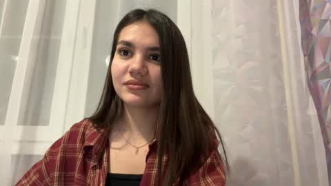 Snapshot of priscilaflores chatting on 10/28/25, 04:42 Kalie online show from 10/28/25, 04:42