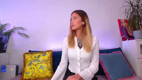 Nansy online show from 07/26/26, 10:44