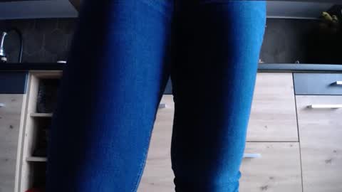 Space online show from 11/24/25, 07:19