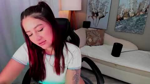 Priya Rose online show from 02/25/26, 09:46