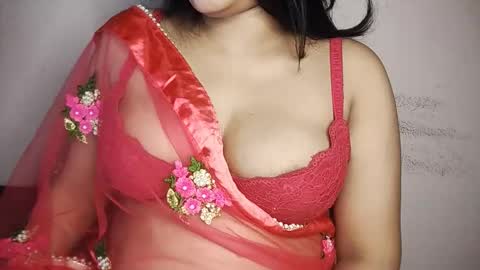 Snapshot of priyu_ chatting on 12/02/25, 08:26 priyu_ online show from 12/02/25, 08:26