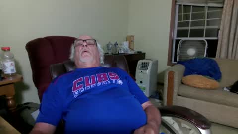 Snapshot of prlbob77 chatting on 09/24/25, 12:25 prlbob77 online show from 09/24/25, 12:25