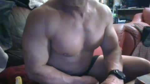 Snapshot of probody chatting on 03/03/25, 03:08 MUSCLEGOD online show from 03/03/25, 03:08