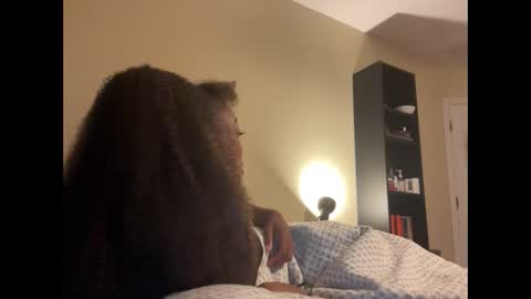 Snapshot of productivepussy chatting on 09/19/25, 04:03 ProductivePorn online show from 09/19/25, 04:03