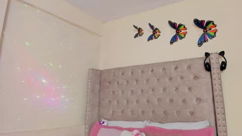 Snapshot of profanared chatting on 12/12/24, 05:59 Profana Red online show from 12/12/24, 05:59