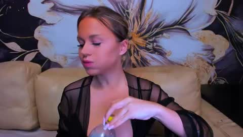 Barbara online show from 05/18/26, 05:52