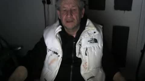 Snapshot of projectorepson chatting on 12/06/24, 07:34 projectorepson online show from 12/06/24, 07:34