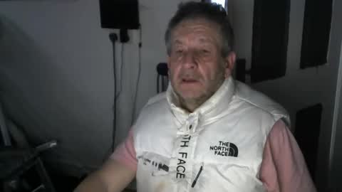 Snapshot of projectorepson chatting on 12/07/24, 02:35 projectorepson online show from 12/07/24, 02:35