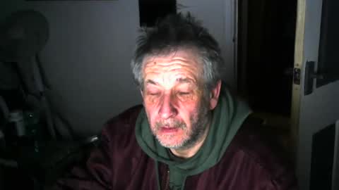 Snapshot of projectorepson chatting on 12/28/24, 07:22 projectorepson online show from 12/28/24, 07:22