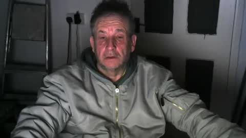 Snapshot of projectorepson chatting on 01/18/25, 09:13 projectorepson online show from 01/18/25, 09:13