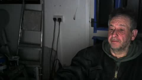 Snapshot of projectorepson chatting on 01/20/25, 05:48 projectorepson online show from 01/20/25, 05:48