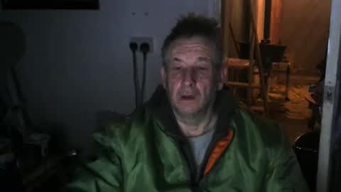 Snapshot of projectorepson chatting on 01/28/25, 06:07 projectorepson online show from 01/28/25, 06:07