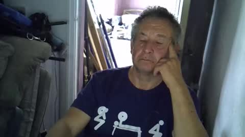 Snapshot of projectorepson chatting on 09/21/25, 02:51 projectorepson online show from 09/21/25, 02:51