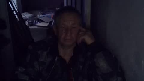 Snapshot of projectorepson chatting on 10/13/25, 05:13 projectorepson online show from 10/13/25, 05:13