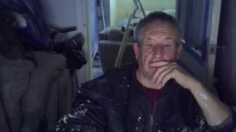 Snapshot of projectorepson chatting on 10/22/25, 05:02 projectorepson online show from 10/22/25, 05:02