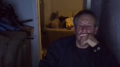 Snapshot of projectorepson chatting on 11/01/25, 07:49 projectorepson online show from 11/01/25, 07:49