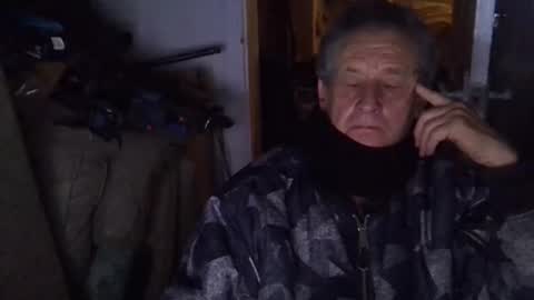 Snapshot of projectorepson chatting on 11/19/25, 07:25 projectorepson online show from 11/19/25, 07:25