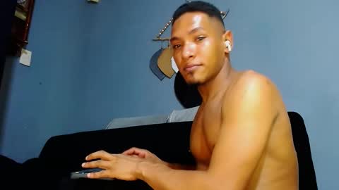 Grande y Gruesa online show from 02/12/25, 12:44