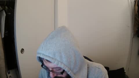 Snapshot of pron99 chatting on 01/29/25, 01:37 John Doh online show from 01/29/25, 01:37