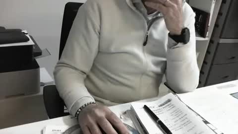 Snapshot of proplan chatting on 01/21/25, 05:20 mature hairy guy online show from 01/21/25, 05:20