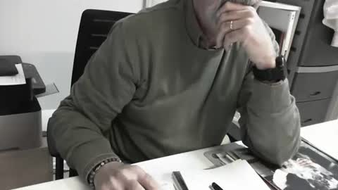 Snapshot of proplan chatting on 02/15/25, 05:28 mature hairy guy online show from 02/15/25, 05:28