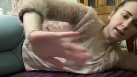 proud sweet 21 online show from 11/05/25, 11:49