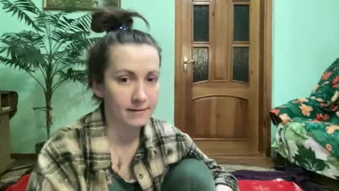 proud sweet 21 online show from 05/15/26, 11:12