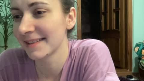 Snapshot of proud_sweet_21 chatting on 07/15/26, 01:22 proud sweet 21 online show from 07/15/26, 01:22