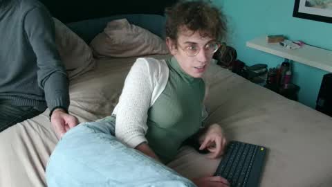 prxscillia_tx online show from 11/11/25, 01:55