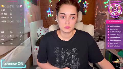 Queen of Pain online show from 02/26/25, 01:21