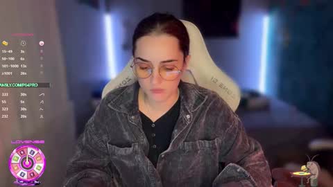 Queen of Pain online show from 12/16/25, 12:26