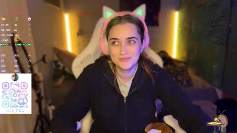 Queen of Pain online show from 01/18/26, 02:32