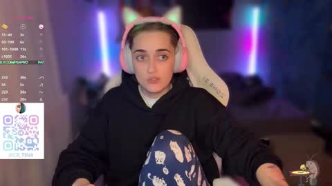 Queen of Pain online show from 02/02/26, 04:00