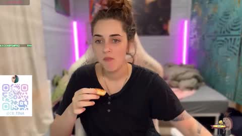 Queen of Pain online show from 02/28/26, 01:39