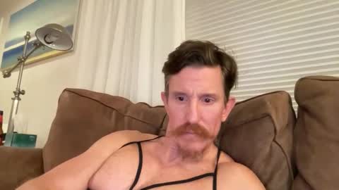 Snapshot of psc91781 chatting on 11/09/25, 12:20 Phil online show from 11/09/25, 12:20