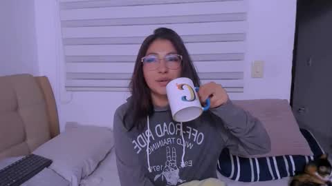 Snapshot of pscis_69 chatting on 12/01/25, 05:23 Mara online show from 12/01/25, 05:23