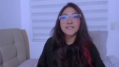 Mara online show from 01/13/26, 04:18