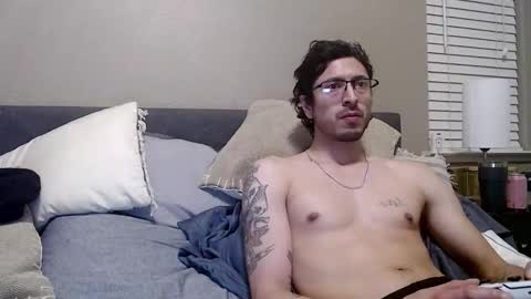 Snapshot of psilocipher chatting on 02/24/26, 10:02 Sk8wave online show from 02/24/26, 10:02