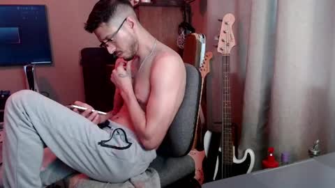 Snapshot of psilocipher chatting on 03/01/26, 11:18 Sk8wave online show from 03/01/26, 11:18