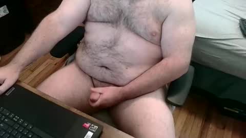 Snapshot of pswizzle69 chatting on 10/28/25, 05:37 pswizzle69 online show from 10/28/25, 05:37