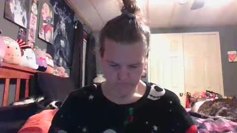 Snapshot of psycholette chatting on 12/04/24, 12:41 ThickLetteSweetheart online show from 12/04/24, 12:41